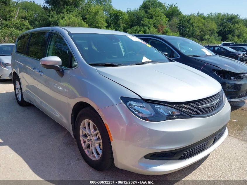 2023 CHRYSLER VOYAGER LX