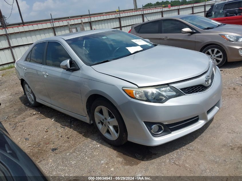 2012 TOYOTA CAMRY SE