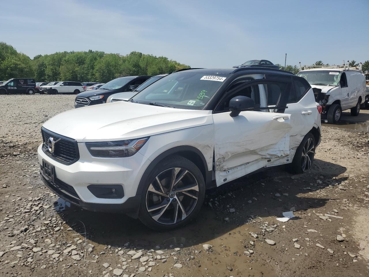 2020 VOLVO XC40 T5 R-DESIGN