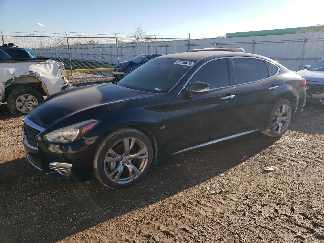 2016 INFINITI Q70L 3.7