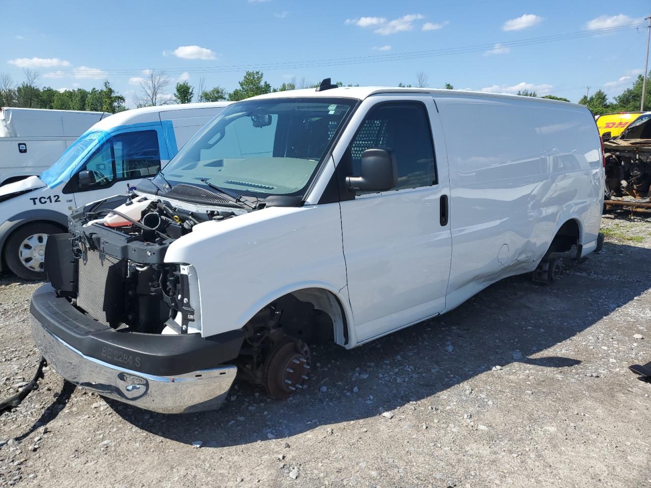 2022 GMC SAVANA G2500