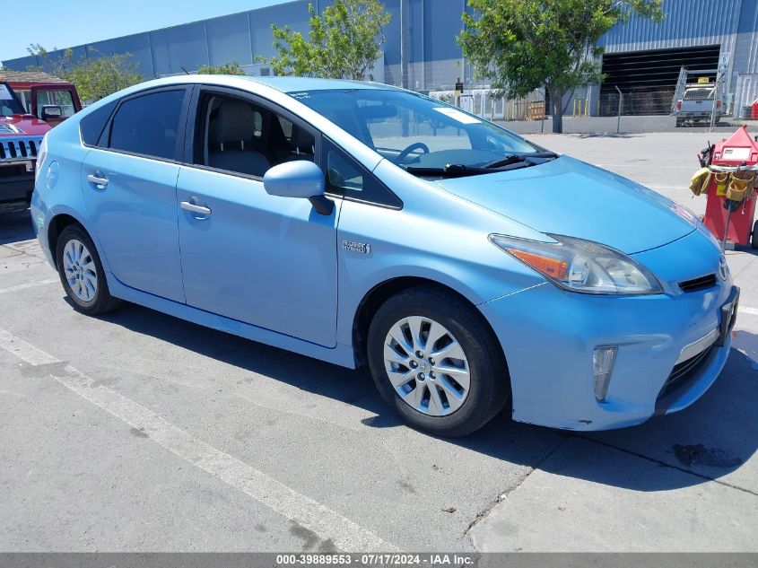 2014 TOYOTA PRIUS PLUG-IN