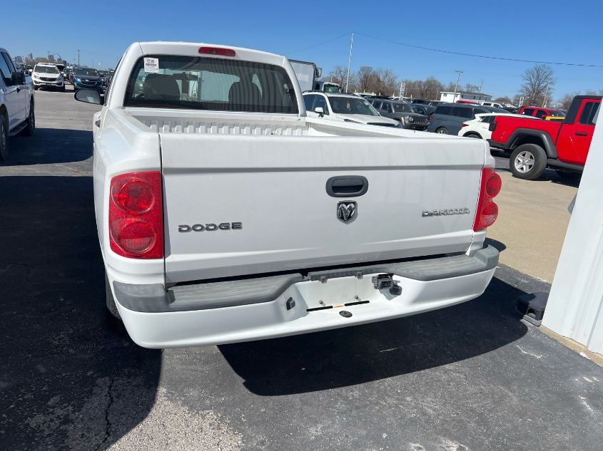 2011 RAM DAKOTA ST