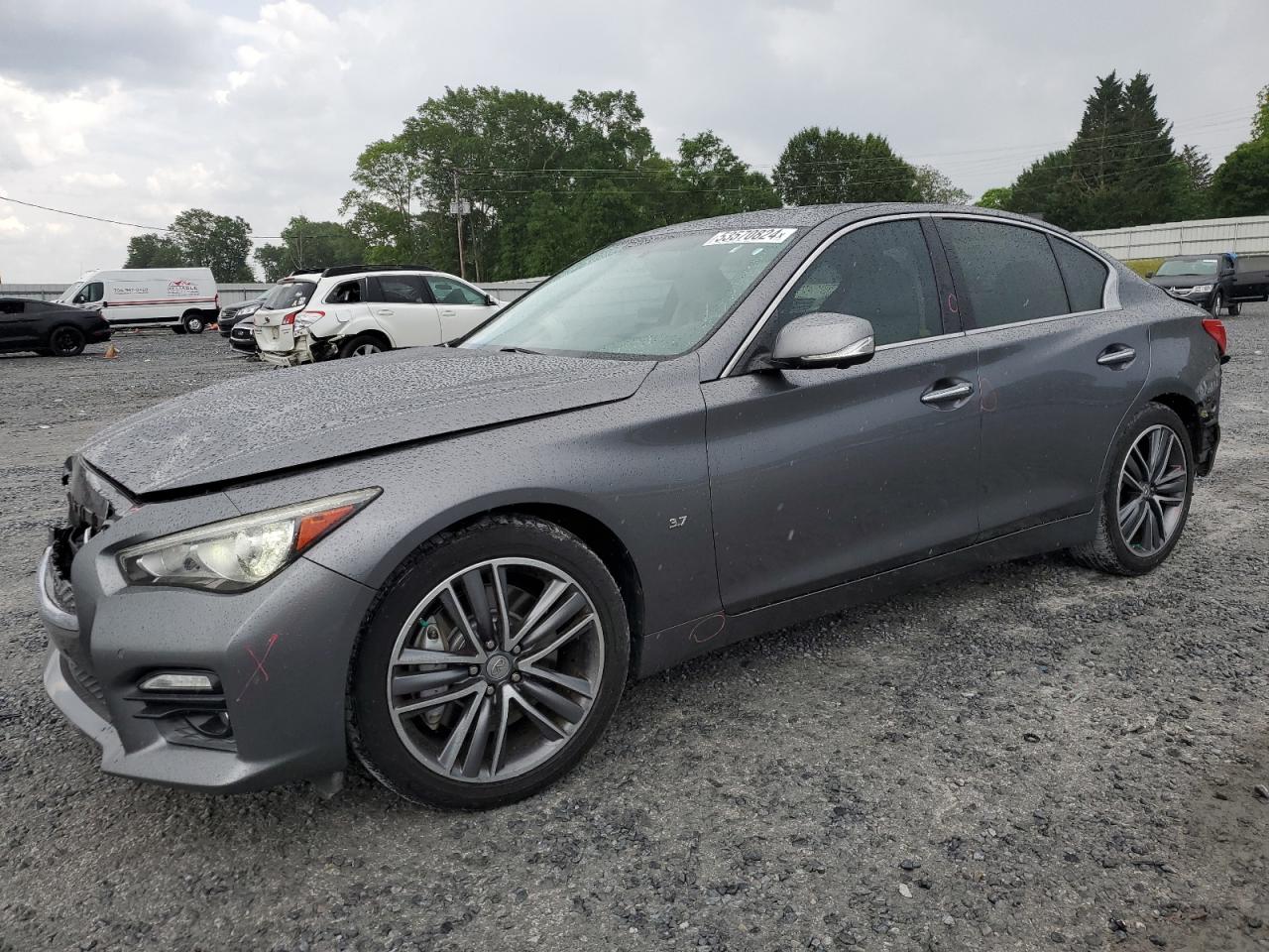 2015 INFINITI Q50 BASE