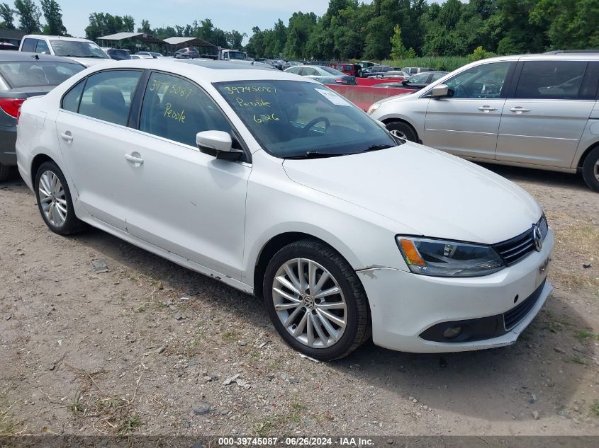 2013 VOLKSWAGEN JETTA 2.5L SEL