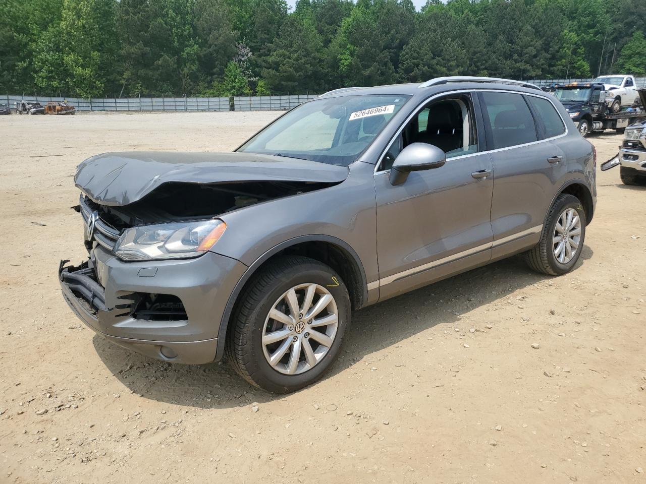 2011 VOLKSWAGEN TOUAREG V6