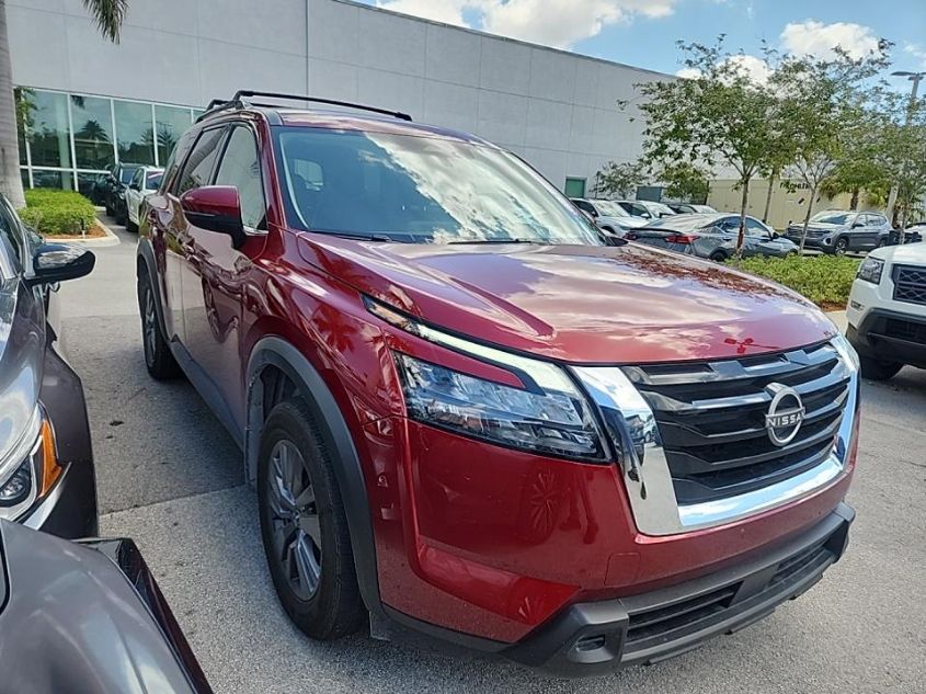 2023 NISSAN PATHFINDER SV