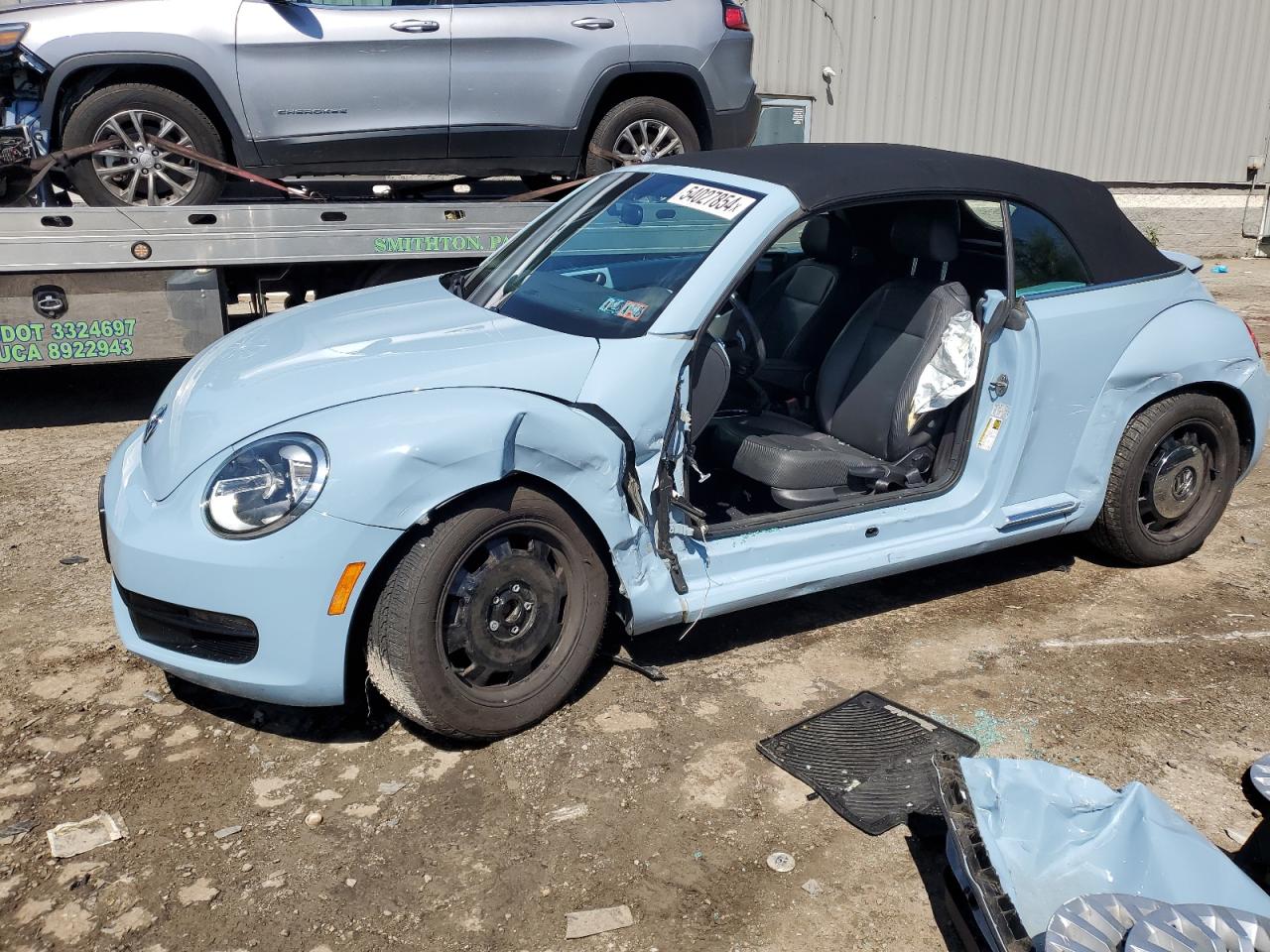 2013 VOLKSWAGEN BEETLE