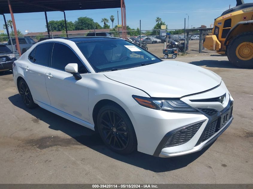 2021 TOYOTA CAMRY XSE