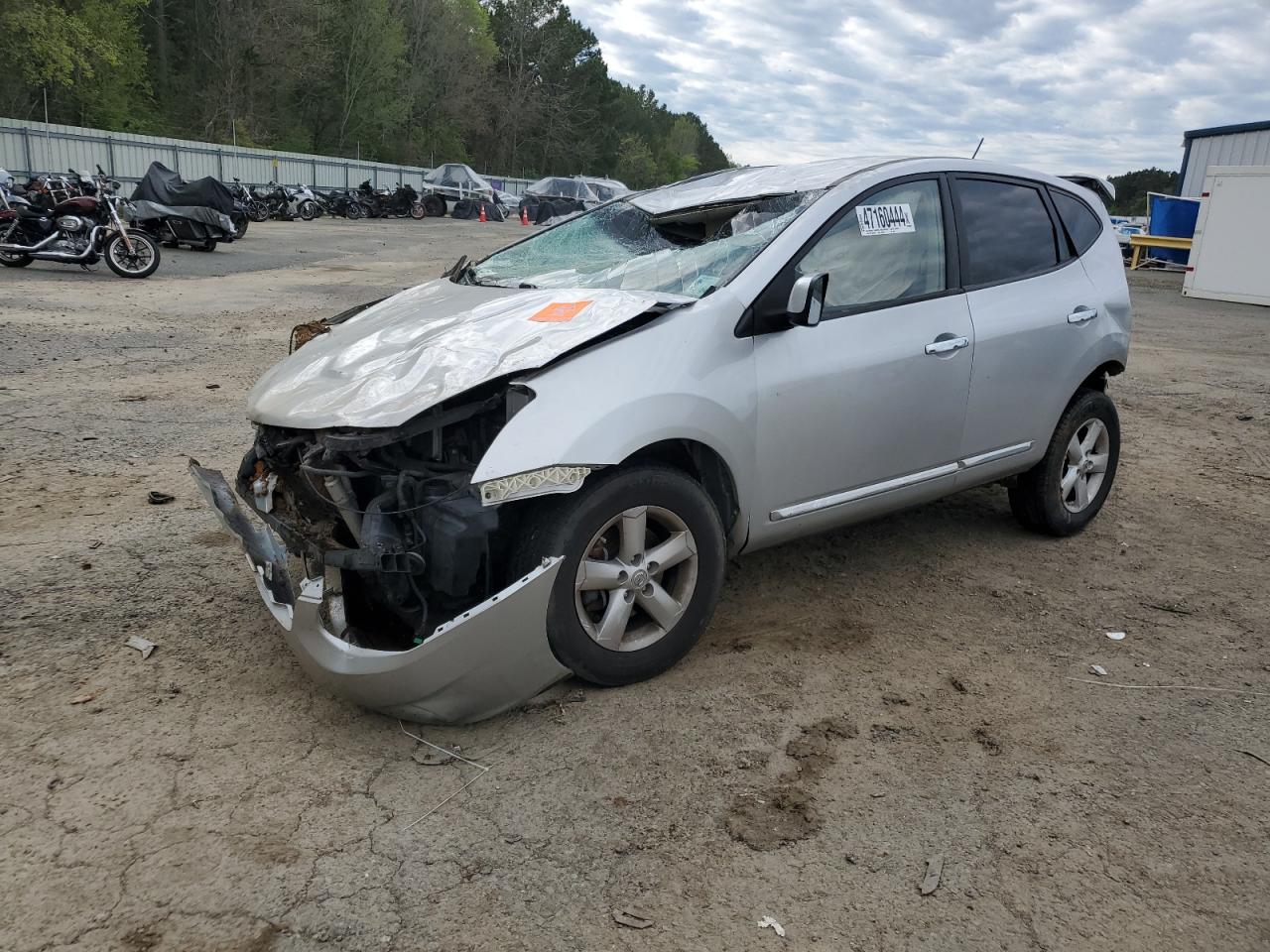 2013 NISSAN ROGUE S