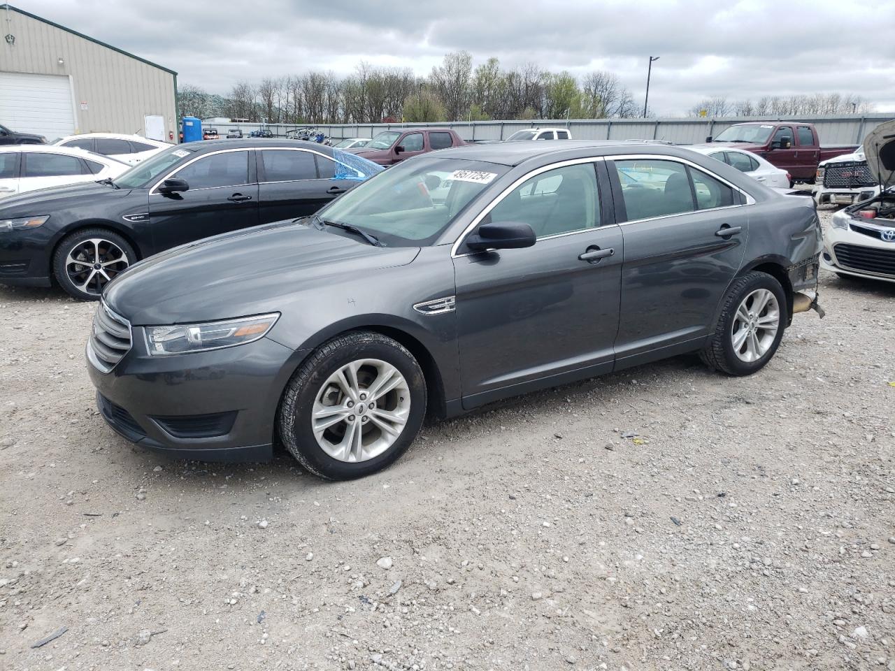 2016 FORD TAURUS SE