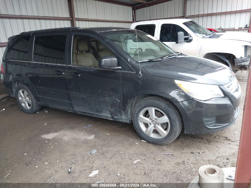 2011 VOLKSWAGEN ROUTAN SE