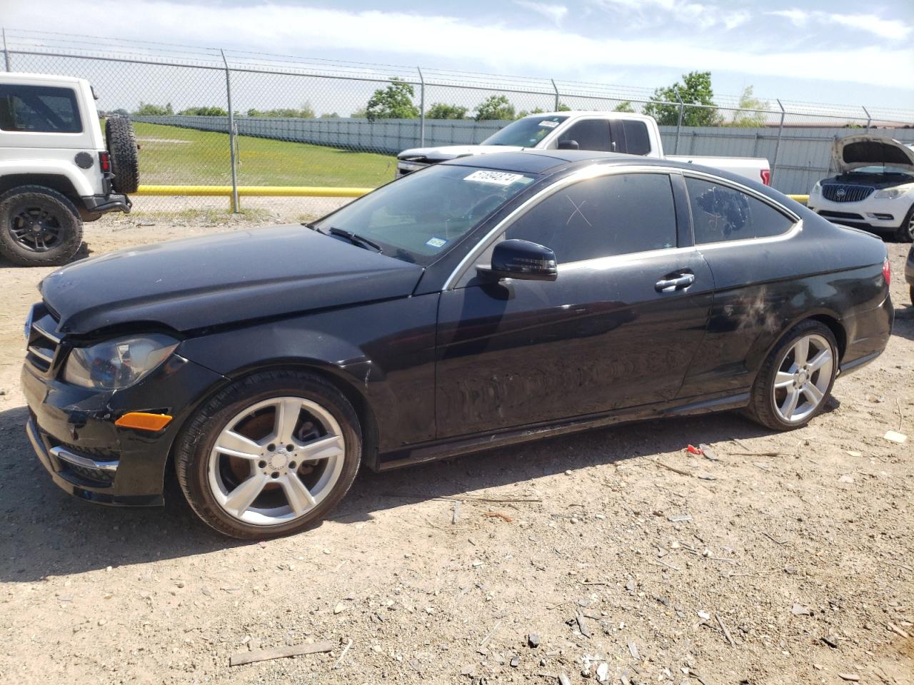 2015 MERCEDES-BENZ C 250