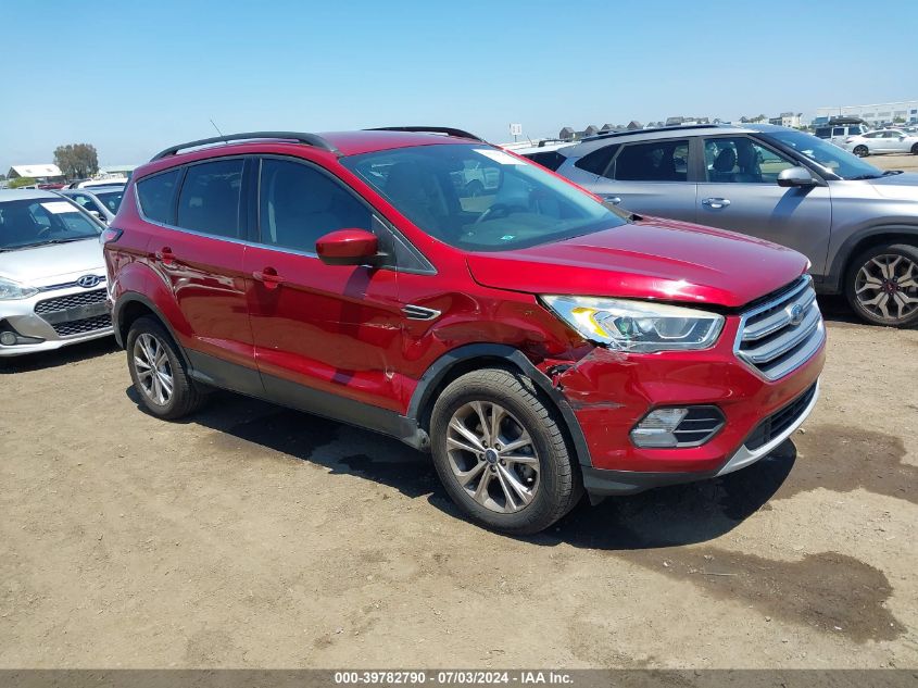 2017 FORD ESCAPE SE