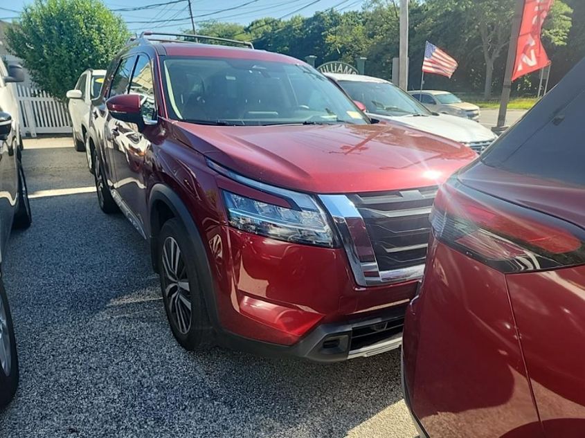 2023 NISSAN PATHFINDER PLATINUM