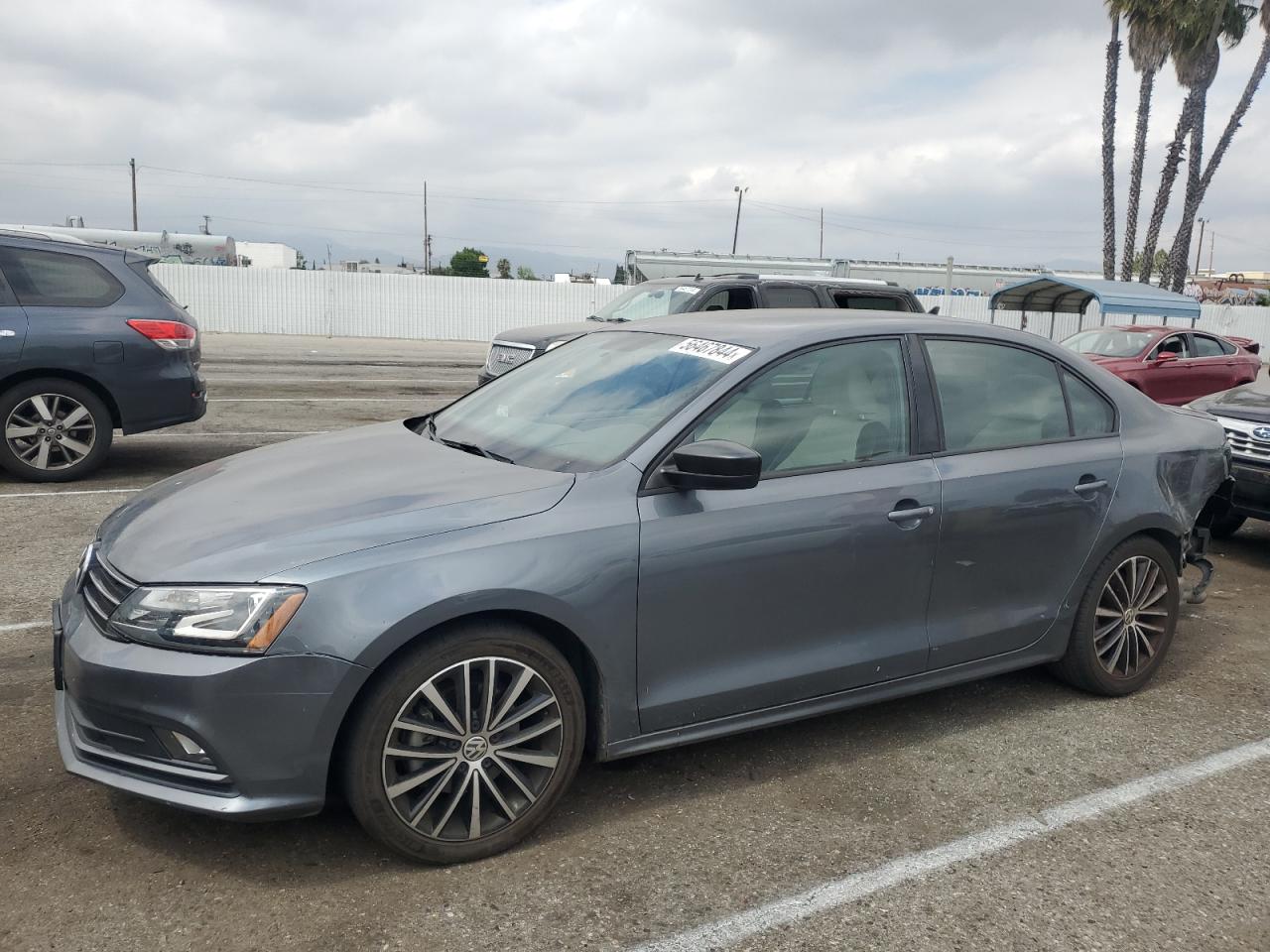 2016 VOLKSWAGEN JETTA SPORT