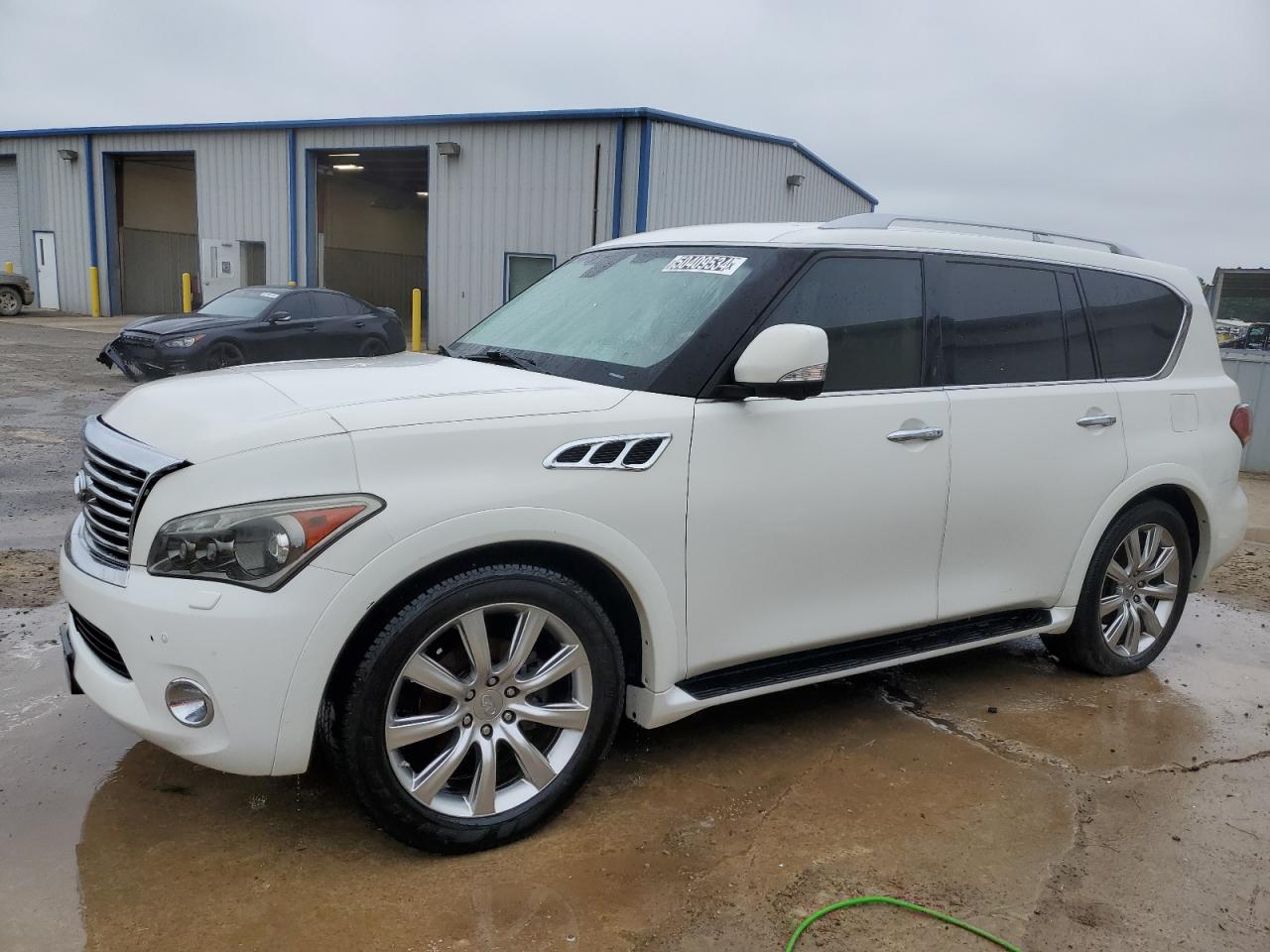 2012 INFINITI QX56