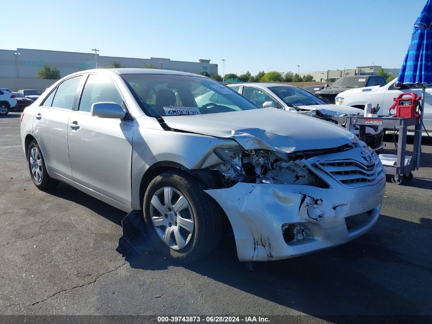 2011 TOYOTA CAMRY LE