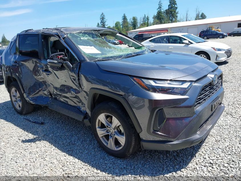 2022 TOYOTA RAV4 HYBRID XLE