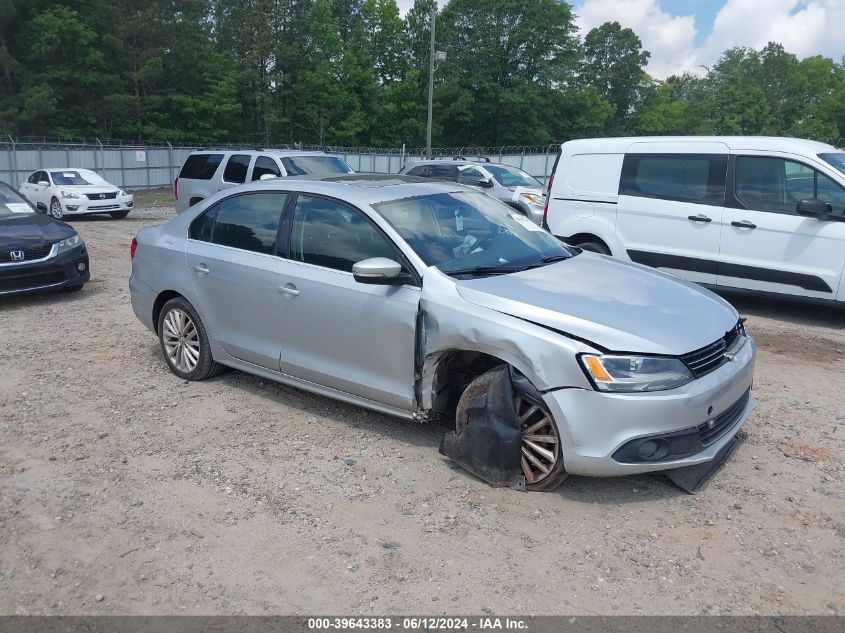 2012 VOLKSWAGEN JETTA SEL