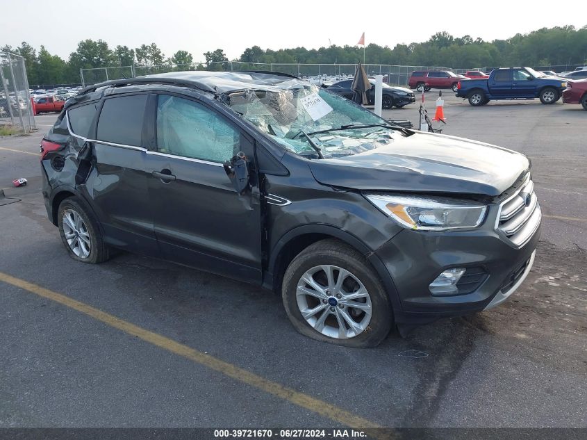 2018 FORD ESCAPE SE