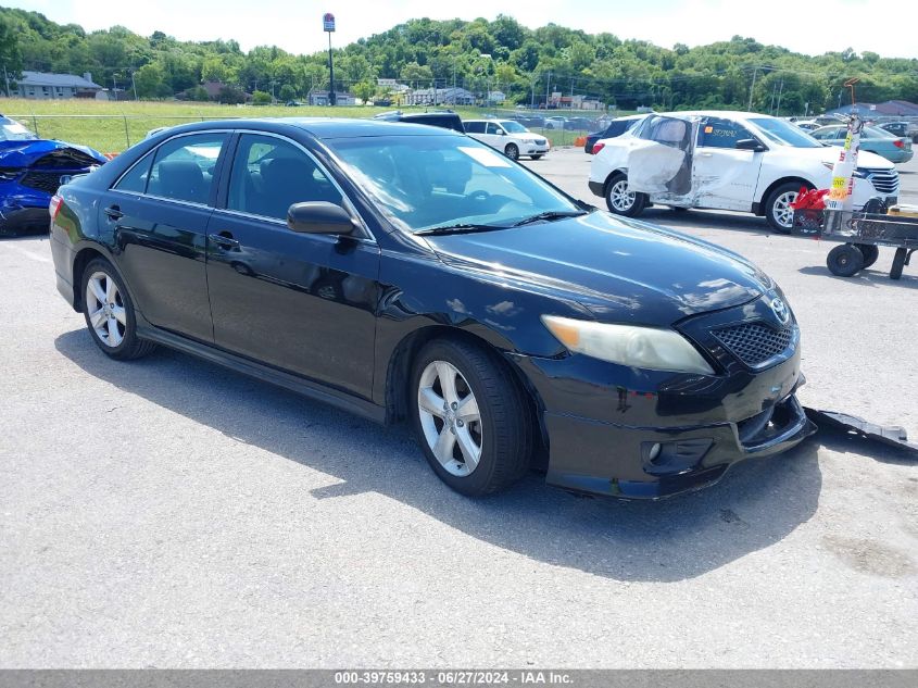 2010 TOYOTA CAMRY SE