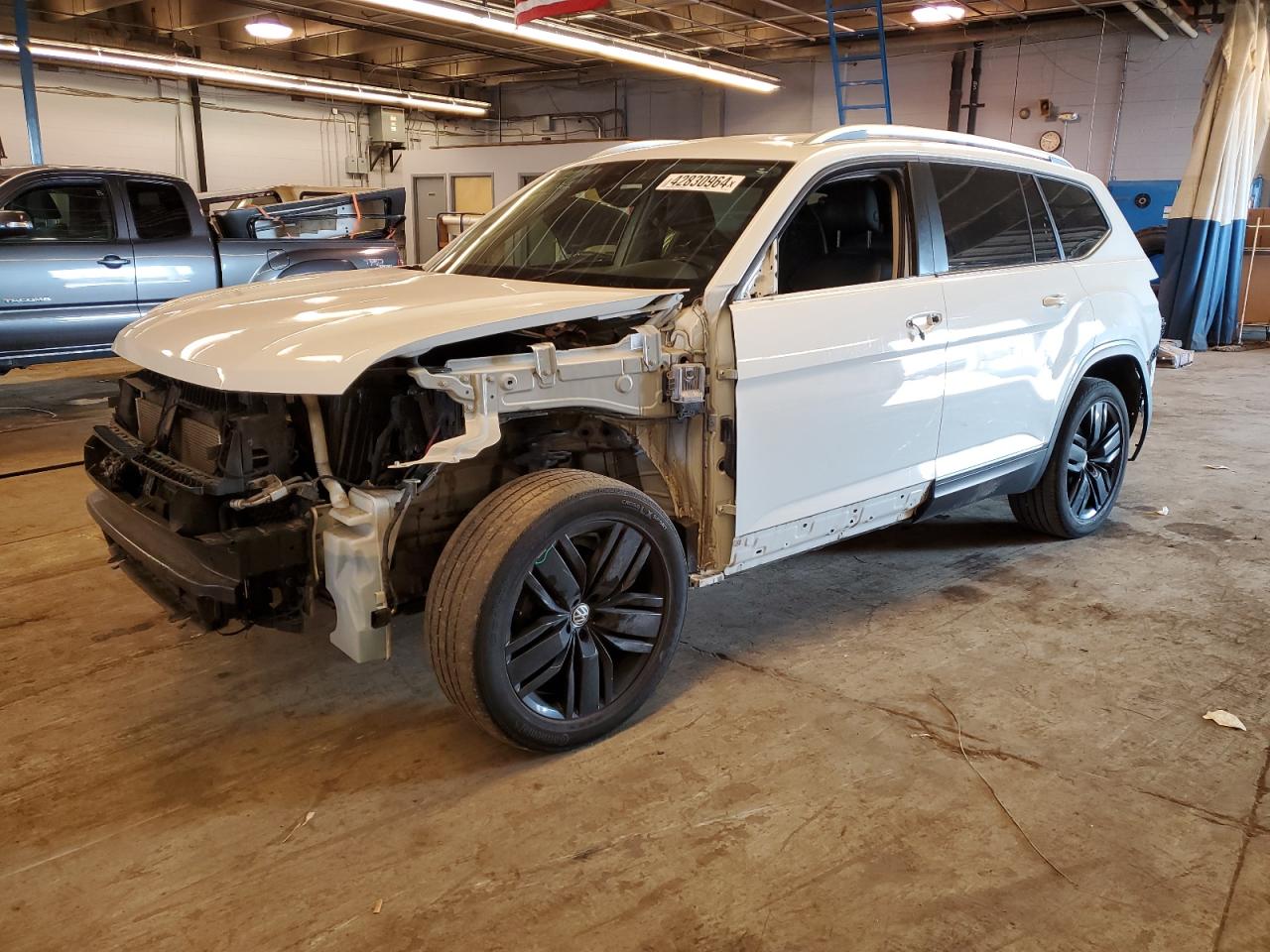 2019 VOLKSWAGEN ATLAS SE