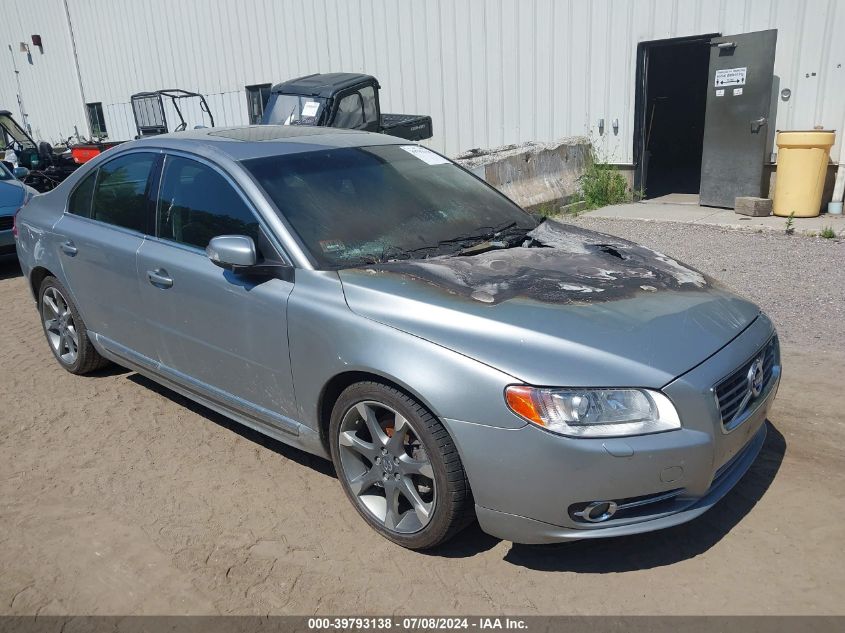 2011 VOLVO S80 T6