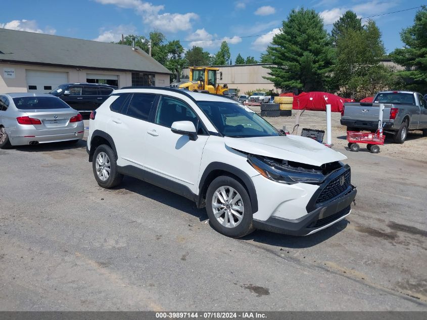 2022 TOYOTA COROLLA CROSS LE