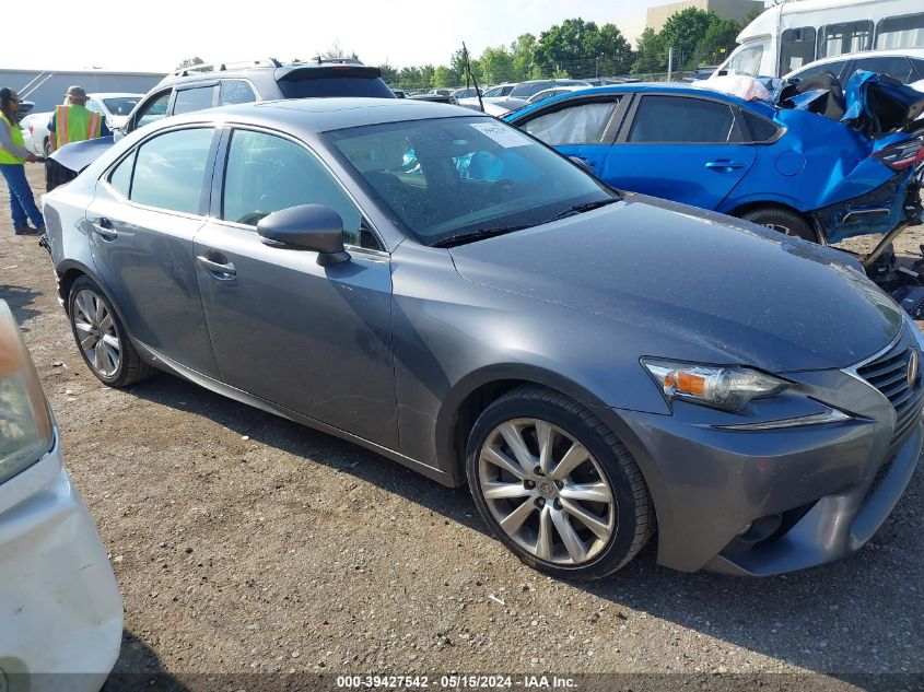 2016 LEXUS IS 200T