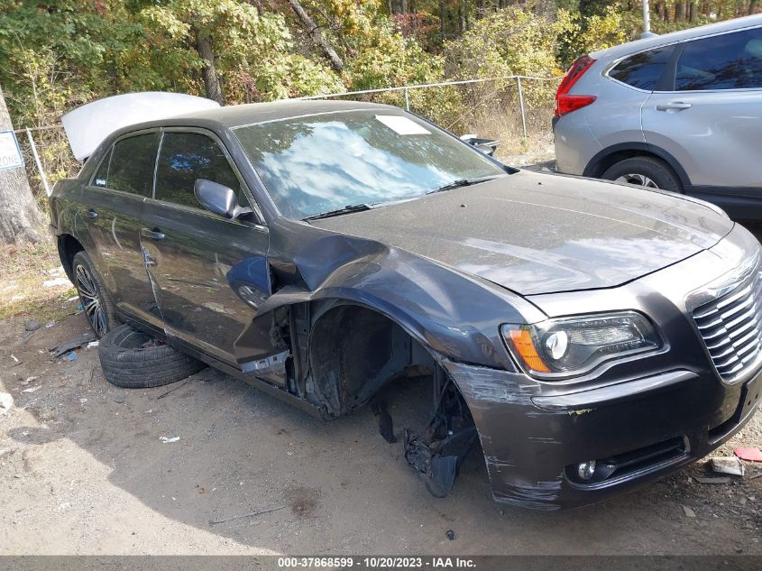 2013 CHRYSLER 300 S