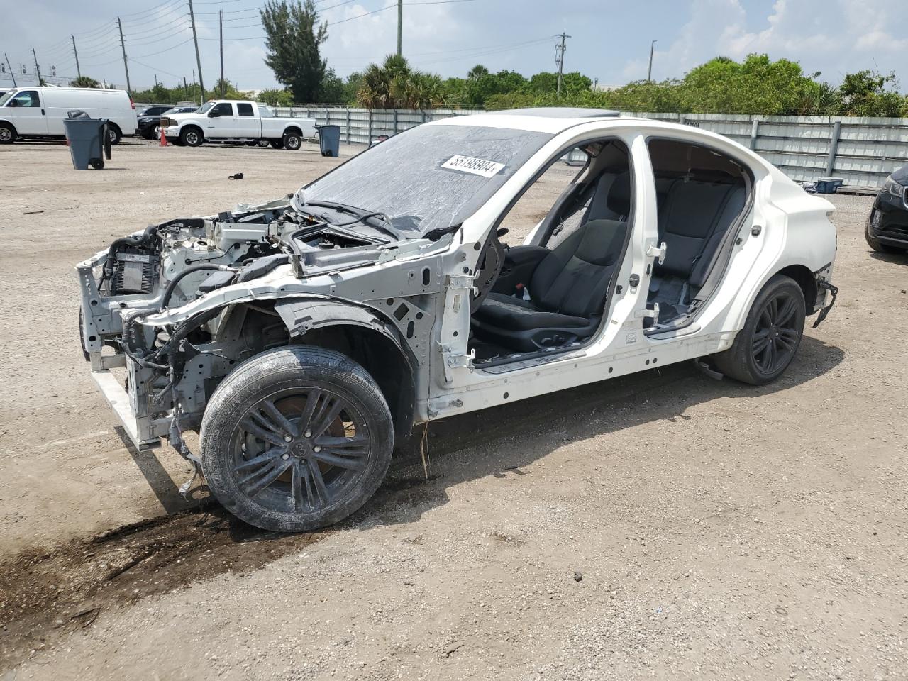 2019 INFINITI Q50 LUXE