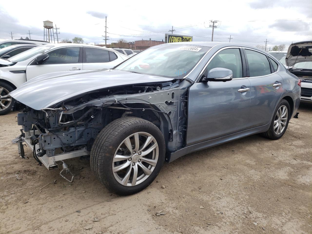 2018 INFINITI Q70 3.7 LUXE