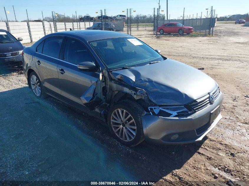 2012 VOLKSWAGEN JETTA SEDAN