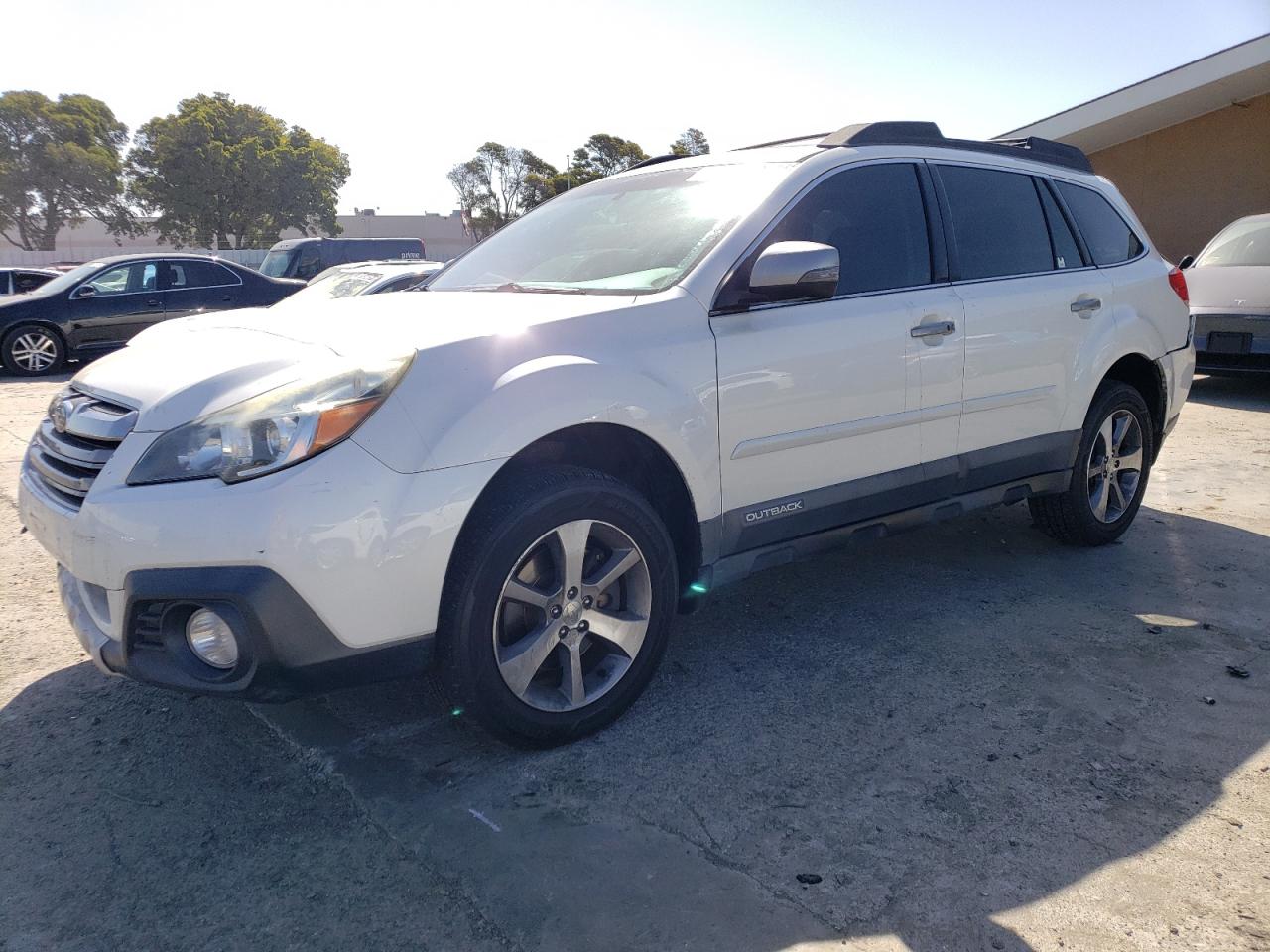 2013 SUBARU OUTBACK 3.6R LIMITED