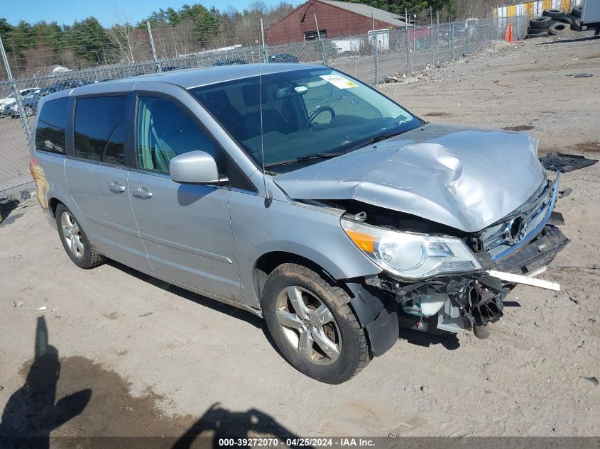 2010 VOLKSWAGEN ROUTAN SE