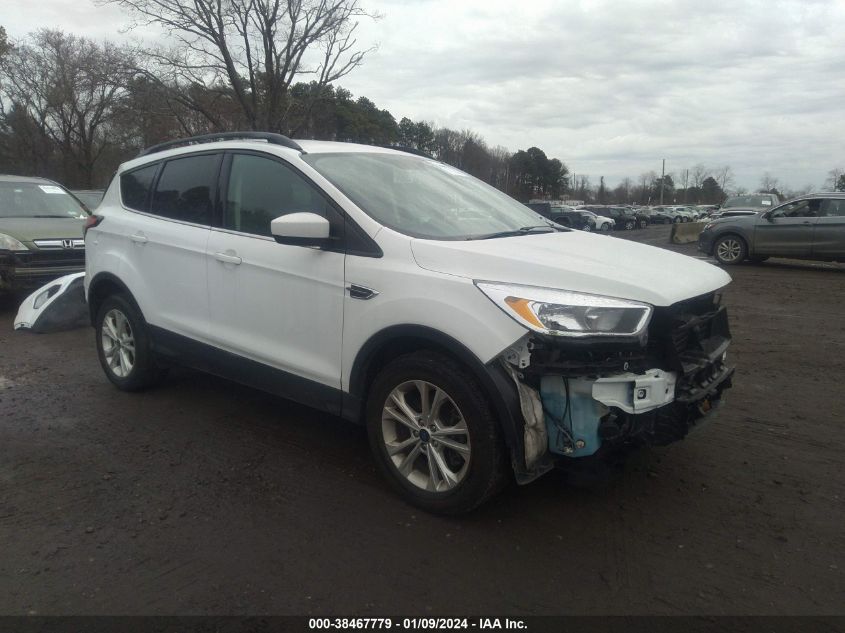 2018 FORD ESCAPE SE