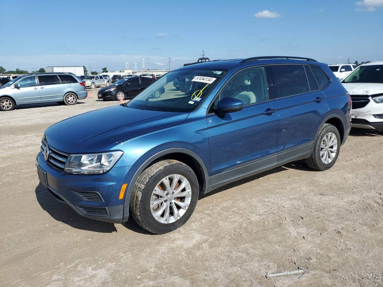 2020 VOLKSWAGEN TIGUAN S