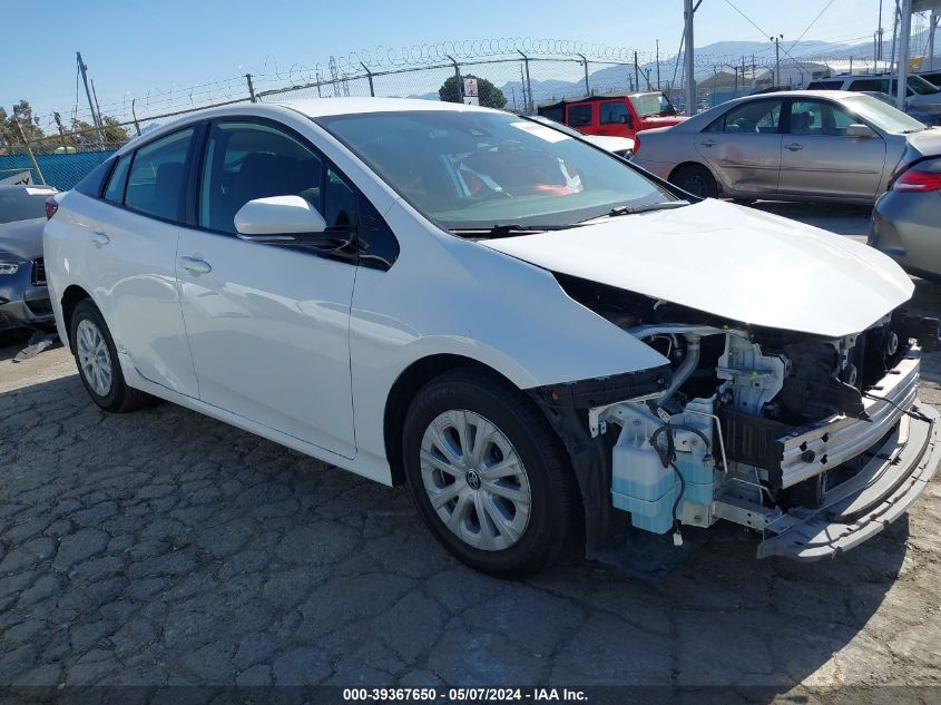 2019 TOYOTA PRIUS LE