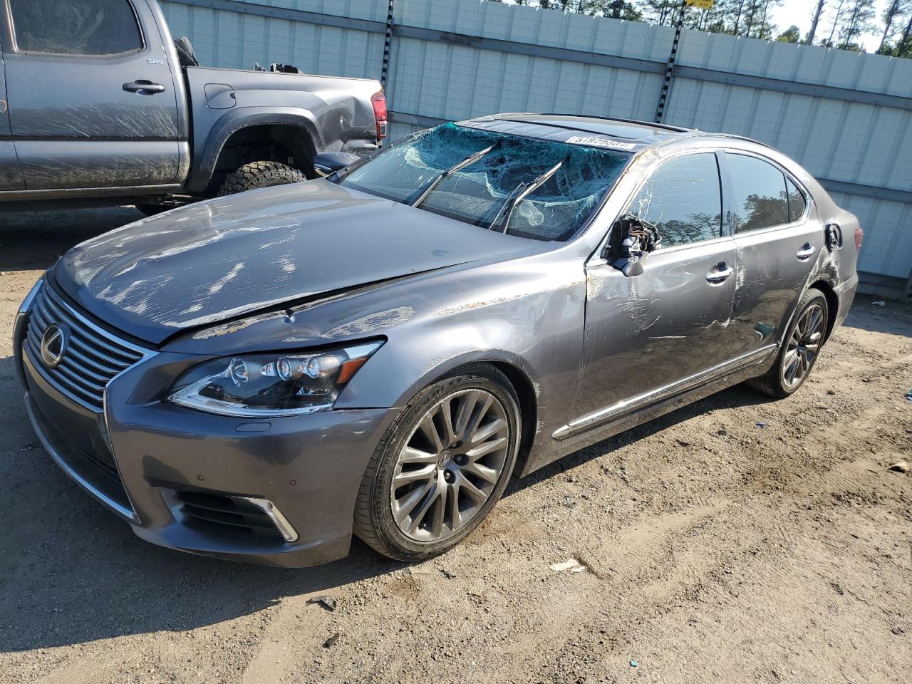 2013 LEXUS LS 460