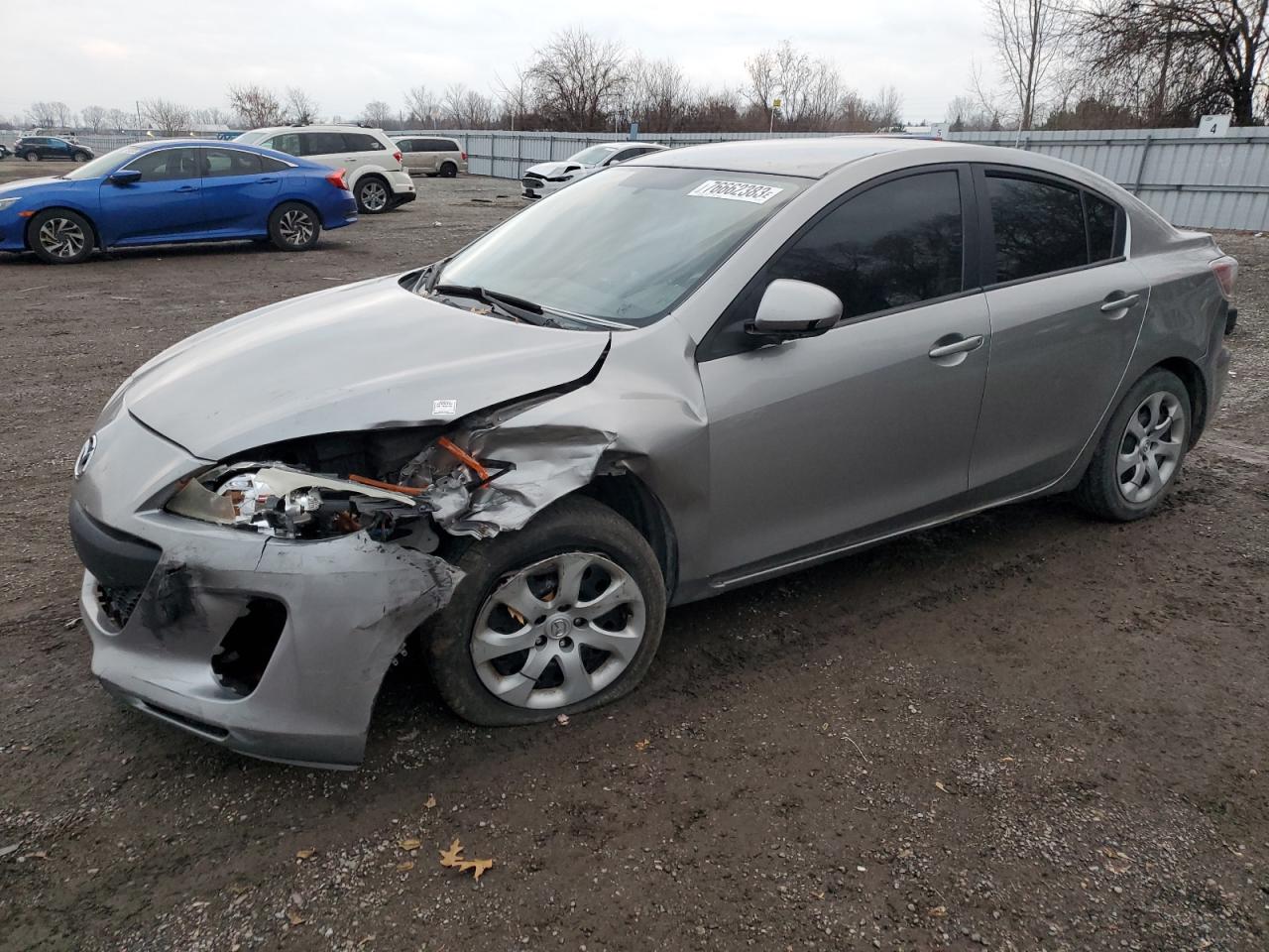 2012 MAZDA 3 I