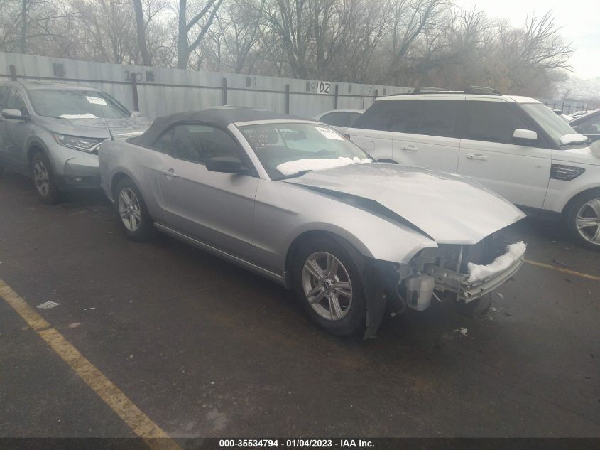 2013 FORD MUSTANG V6