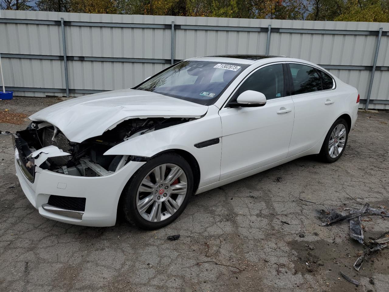 2016 JAGUAR XF PREMIUM