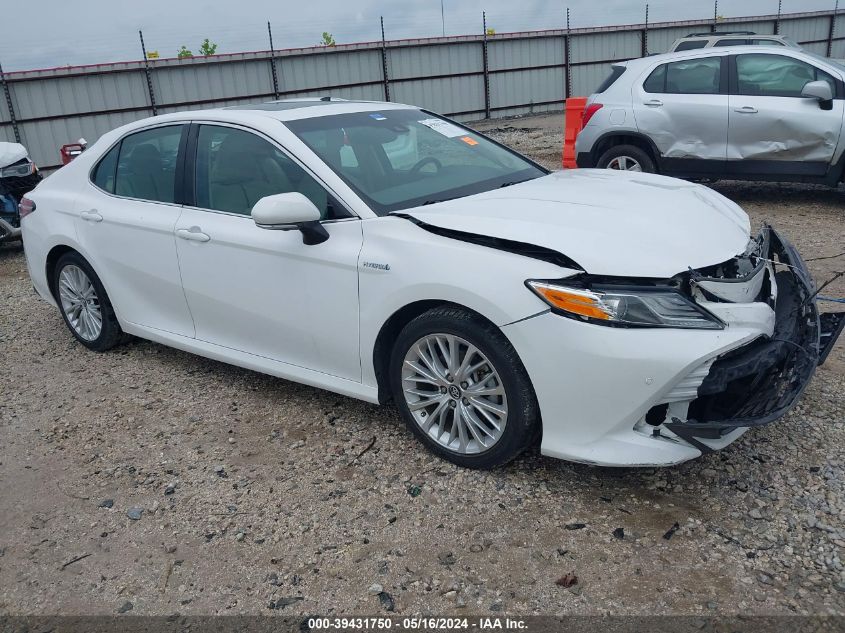 2018 TOYOTA CAMRY HYBRID XLE