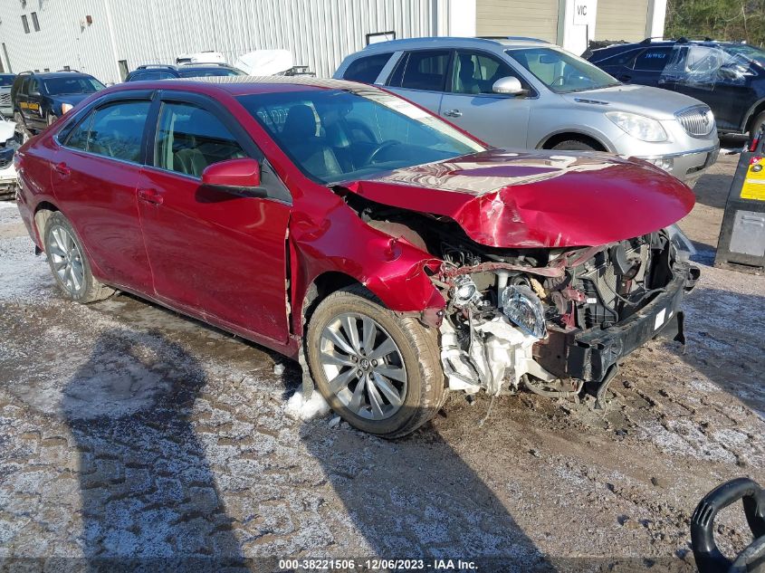 2015 TOYOTA CAMRY XLE