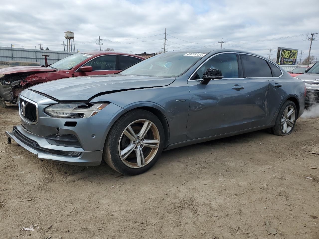 2018 VOLVO S90 T5 MOMENTUM