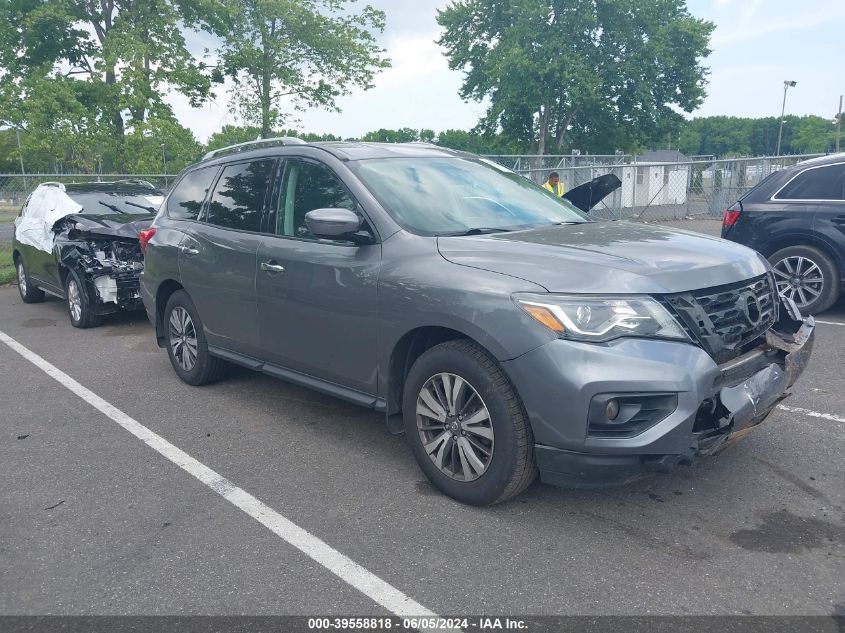 2017 NISSAN PATHFINDER SV