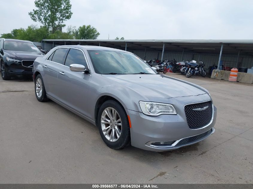 2016 CHRYSLER 300C