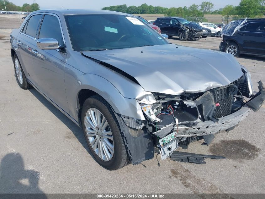 2011 CHRYSLER 300C AWD