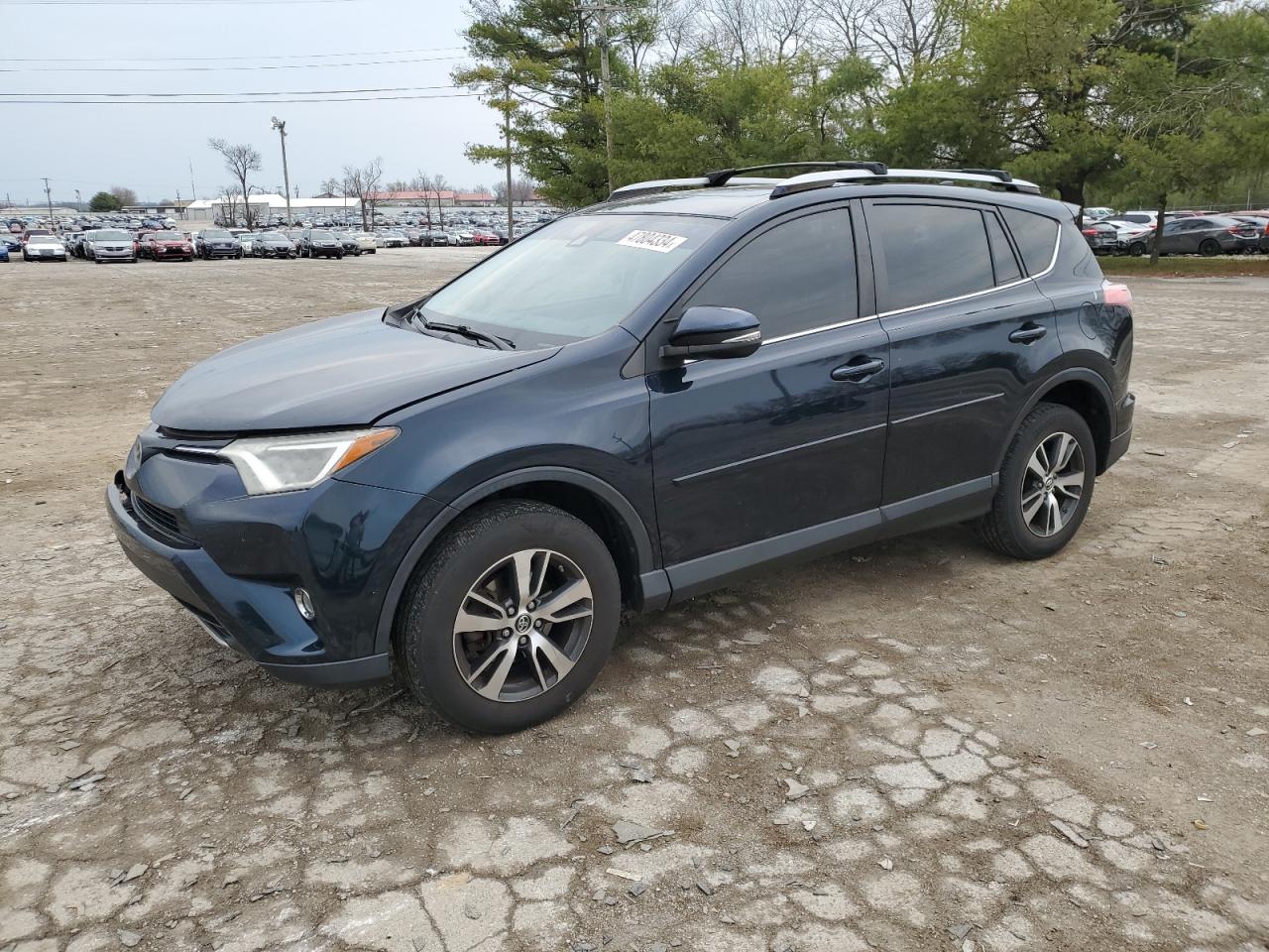 2017 TOYOTA RAV4 XLE